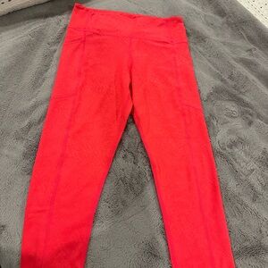 KIAVA Hot Pink High-Rise Athletic Crop Leggings